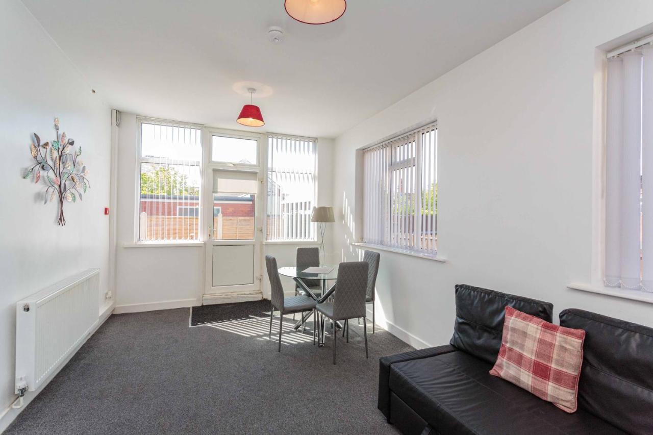Cherry Property - Mulberry Suite Blackpool Exteriör bild